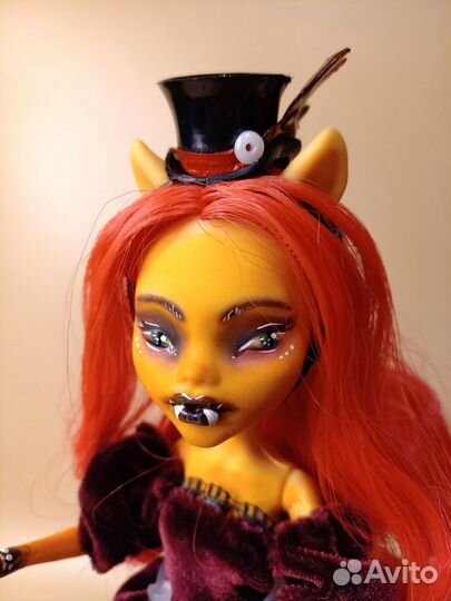 Ооак Монстер Хай готическая саблезубая кошечка