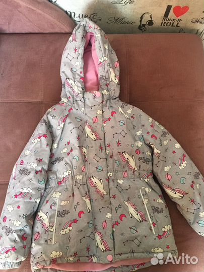 Куртка на девочку