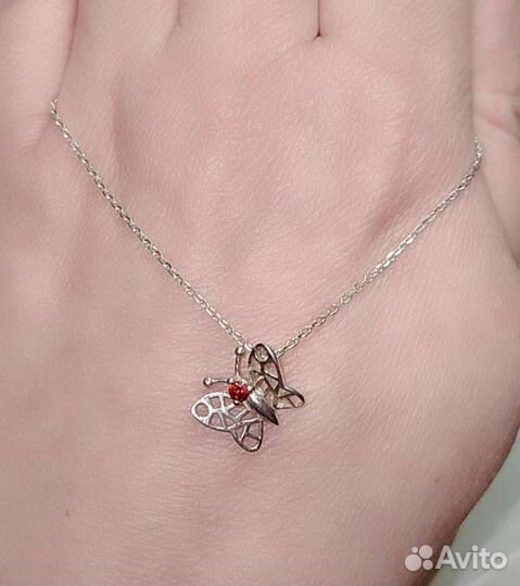 Серебряные колье 