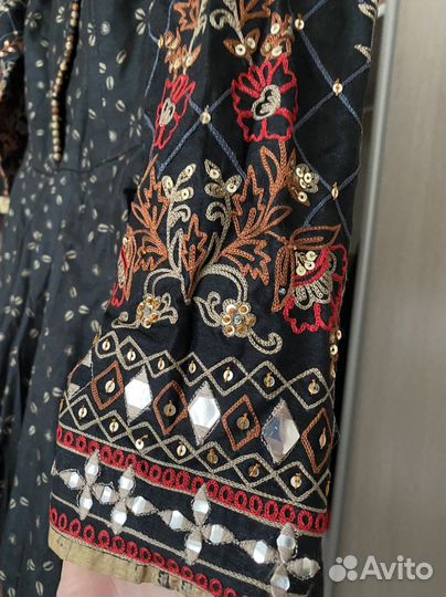 Женское платье