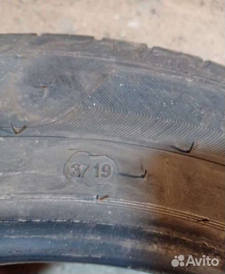 Viatti Strada Asimmetrico V-130 195/60 R15 88V