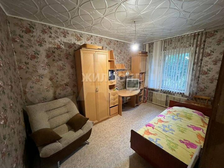 3-к. квартира, 74 м², 1/9 эт.