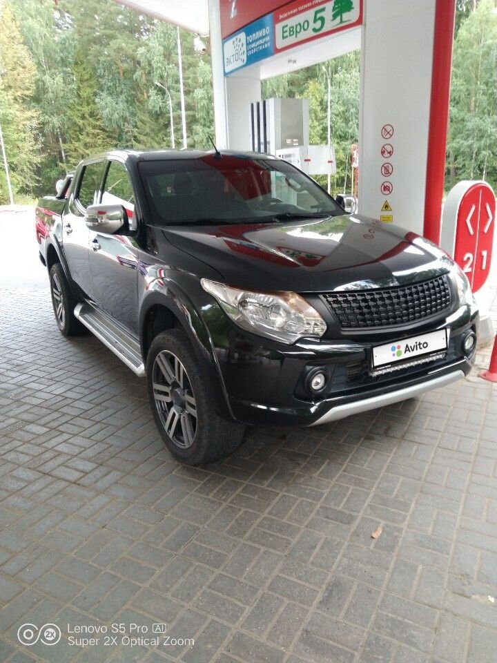 Mitsubishi L200: фото владельца