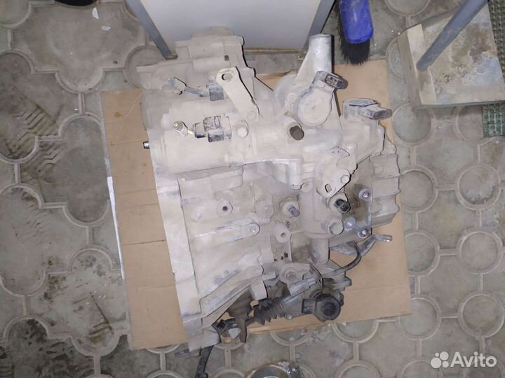 Toyota auris e15 ркпп