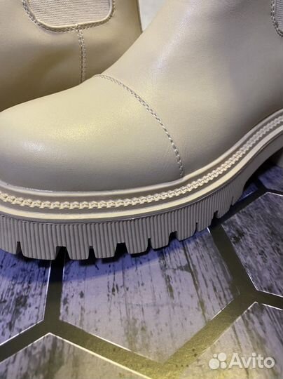 Ботинки челси новые (весна - осень)