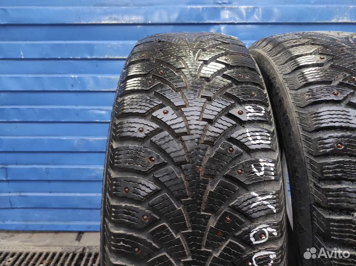 Nokian Tyres Hakkapeliitta SUV 235/60 R18 107H