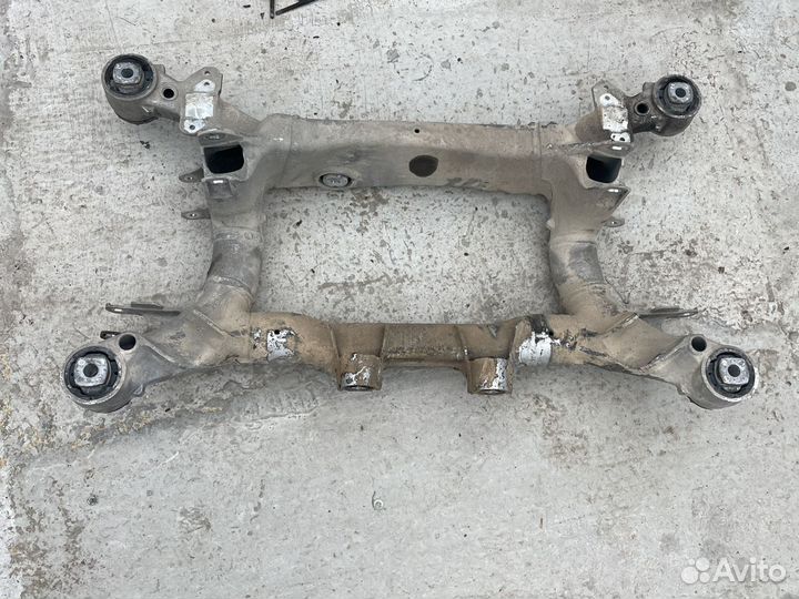 Подрамник bmw e60