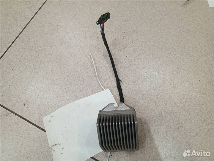 Резистор отопителя Skoda Rapid 2012