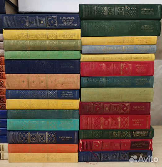 Книги времен СССР и современные(читайте описание)