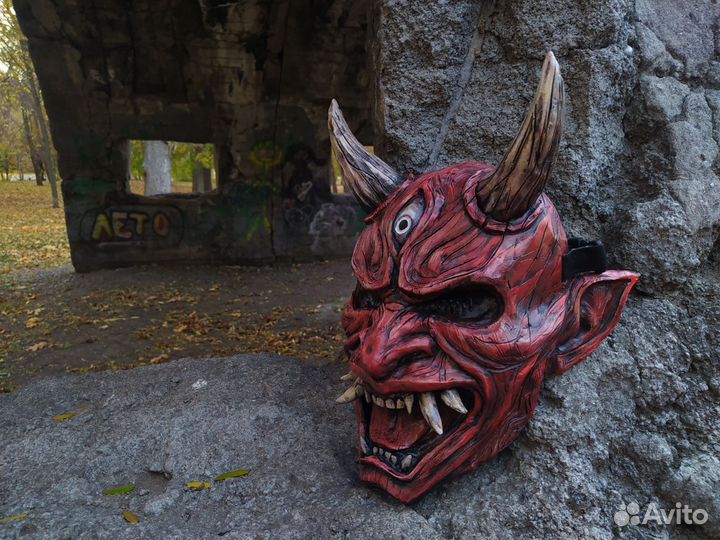 Маска демона Они DBD