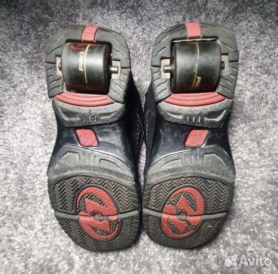 Hellys dc shoes circa adio dvs globe etnies