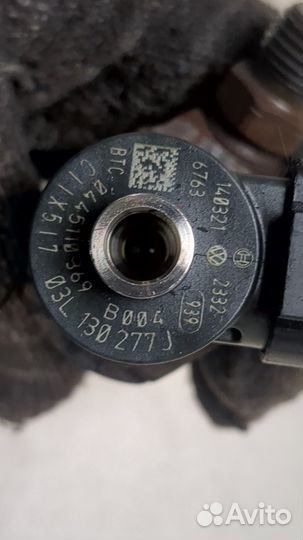 Форсунка топливная Volkswagen Sharan, 2014