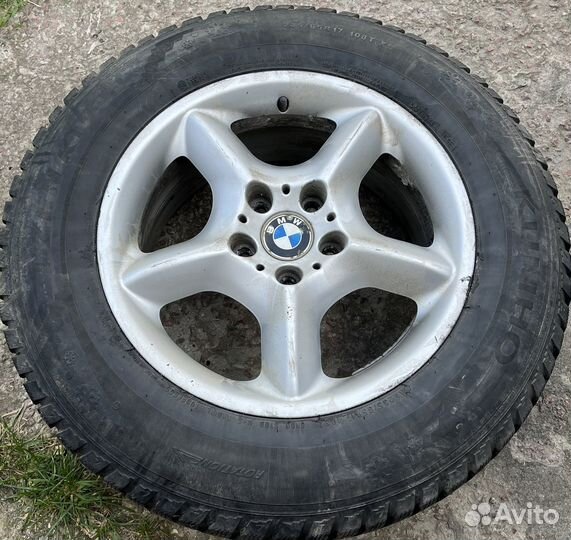 Kumho I'Zen KW22 235/65 R17 108T