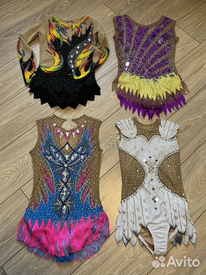 Купальник белый для художественной гимнастики