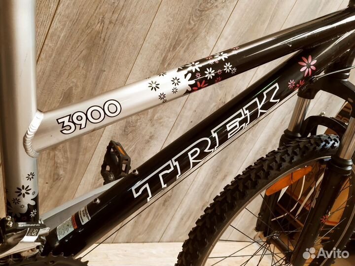 Велосипед 26 женский Trek 3900