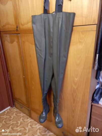 Вейдерсы / полукомбинезон для рыбалки