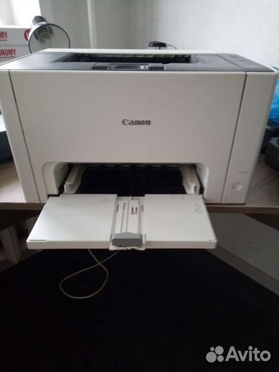 Продается принтер Canon i-sensys LBP7010C