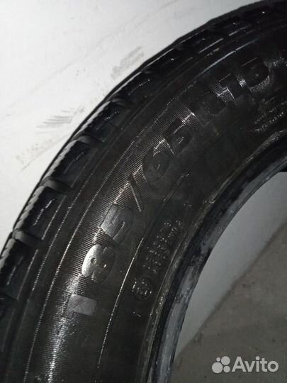 Nokian Tyres Hakkapeliitta R2 185/65 R15 92