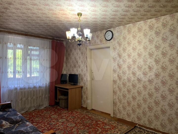 3-к. квартира, 54 м², 3/9 эт.