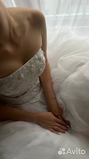 Свадебное платье 42 44 бу