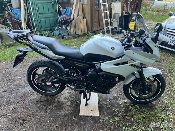 Yamaha XJ6S Diversion