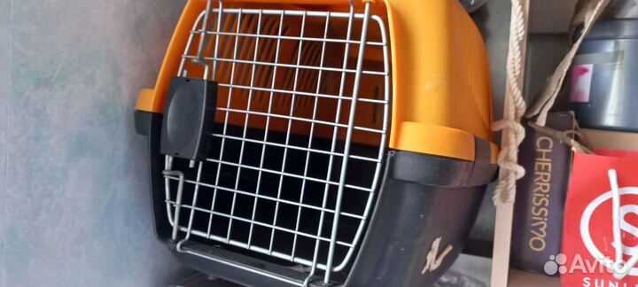 Клетка переноска для кошек и собак мелкой породы