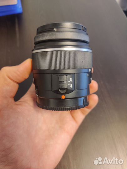 Объектив Sony DT 18-55mm F3.5-5.6 SAM
