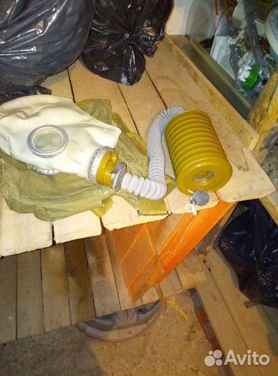 Противогаз