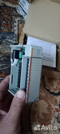 Релейный модуль 1769-OW8l Allen-bradley