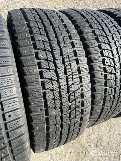 Dunlop SP Winter Ice 01 205/55 R16 94T