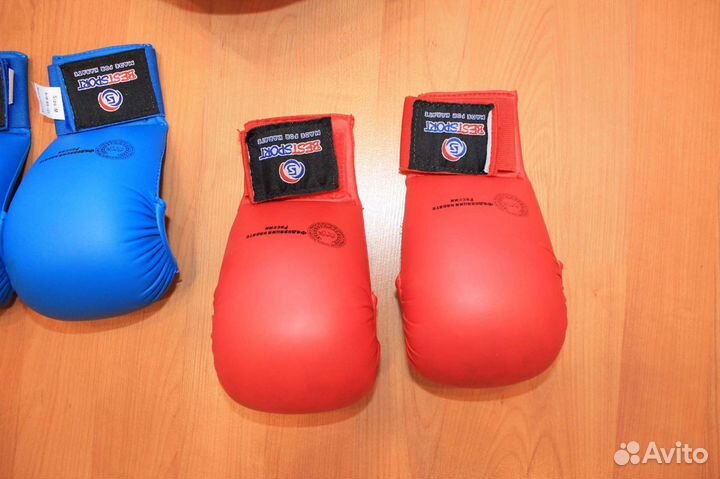 Кимоно, защита, шлем, нарукавники, пояса