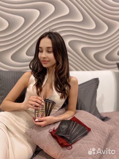 Таролог, расклад на картах таро