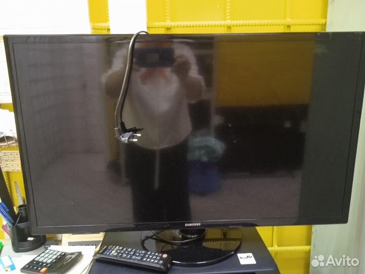 Телевизор Samsung ue32f4020aw