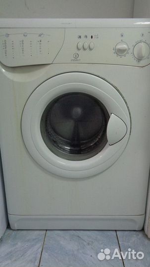 Стиральная машина Indesit