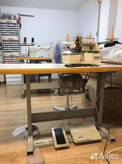 Оверлок промышленный 4-х ниточный