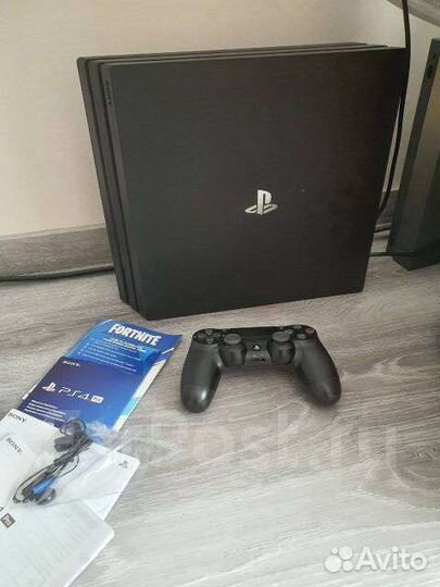 Sony PS4 pro 1tb