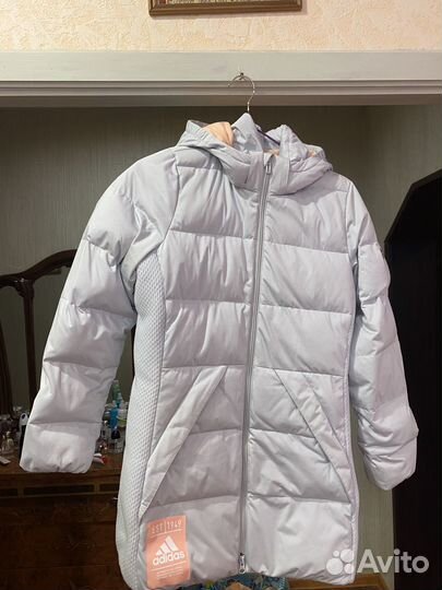 Зимний пуховик adidas 152