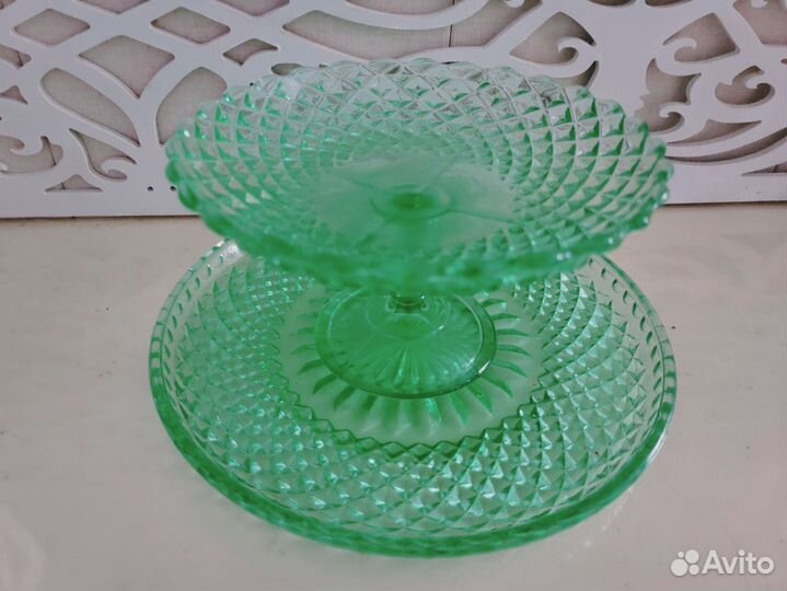 Ваза на ножке и блюдо цветное стекло СССР