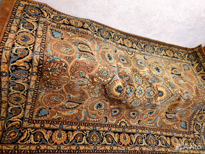 Советский ковер в отличном состоянии