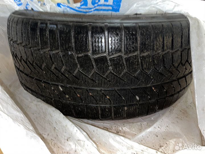 Westlake ZuperSnow Z-507 235/40 R18