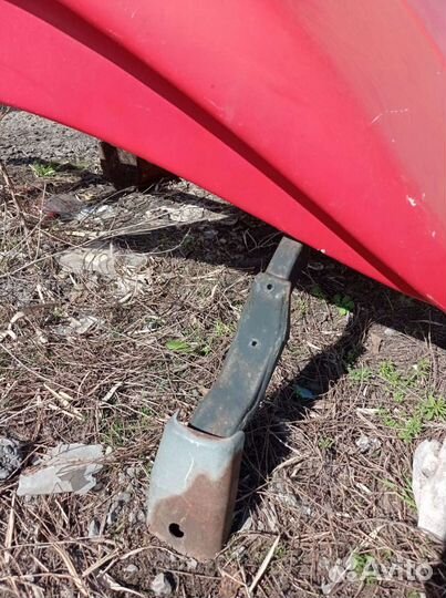 Спойлер обтекатель на кабину тягач грузовик