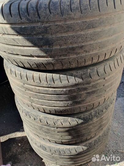 Roadstone N8000 205/55 R16