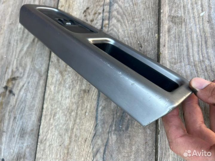 Кнопка стеклоподъемника задняя левая Volvo S40 2.4