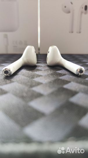 AirPods 2