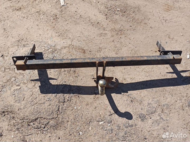 Фаркоп на Весту св продам