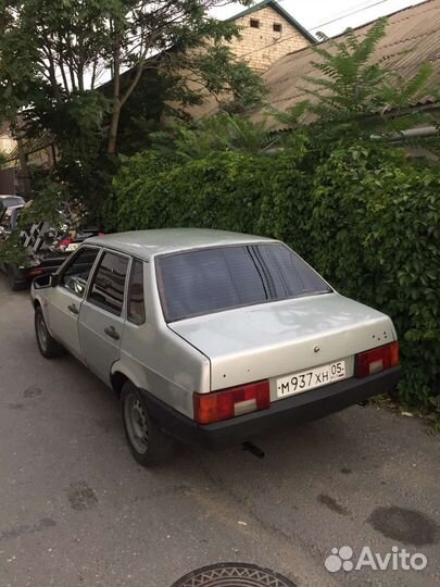 Бампер на ваз 21099