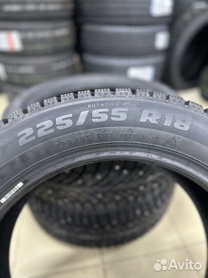 Pirelli Formula Ice 225/55 R18 102T