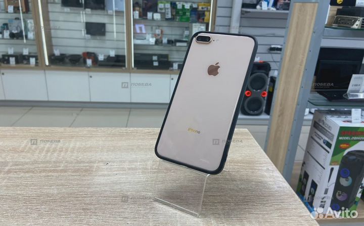 iPhone 8 Plus, 64 ГБ