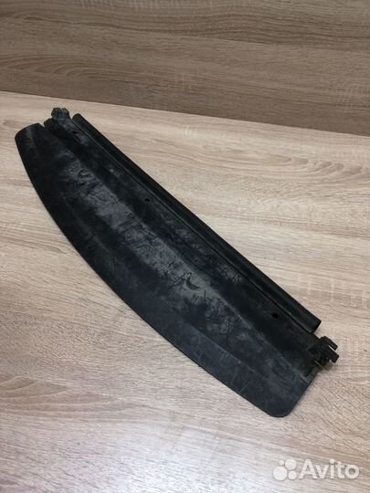 Воздуховод радиатора нижний BMW X5 E53