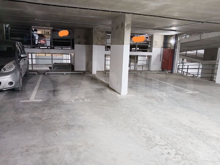 Машиноместо, 14 м²